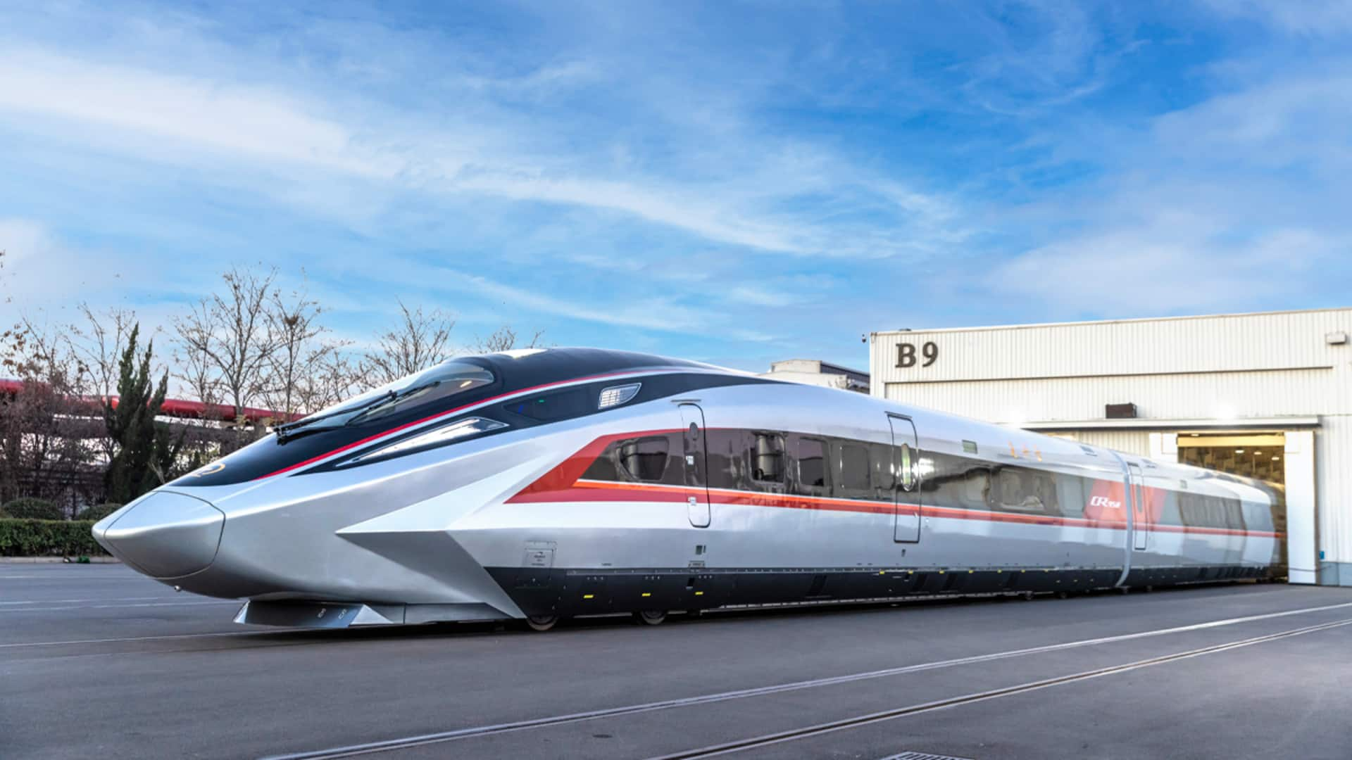 China unveils world's fastest train capable of running at 450km/h