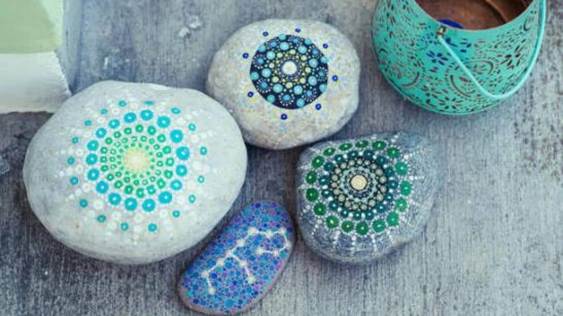 DIY: How to make pebble art