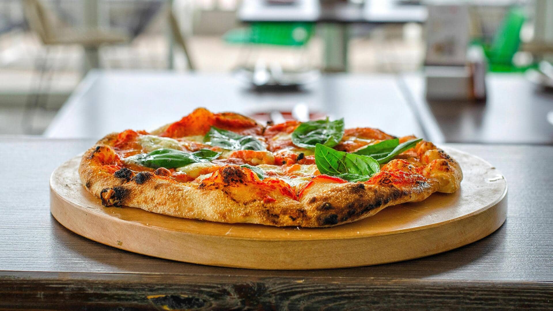 Basil on pizza: How to use it for perfect flavor