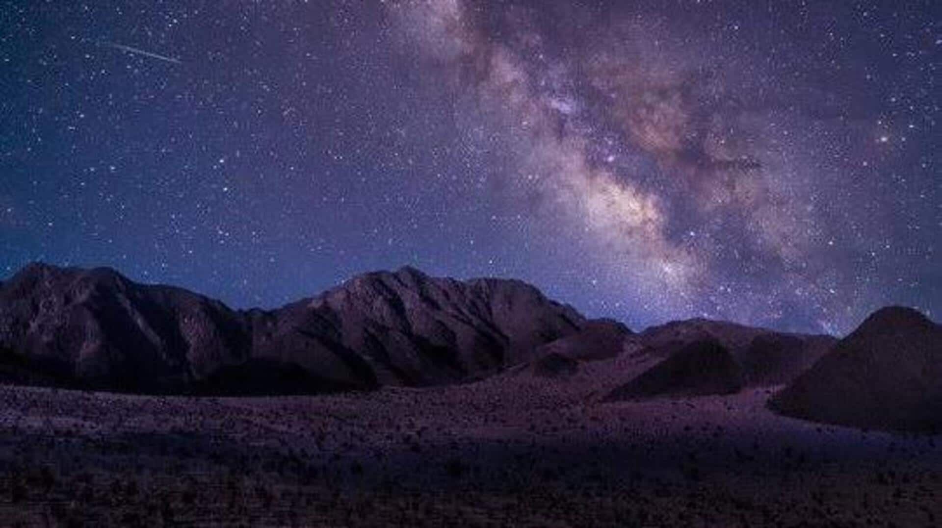 What makes Namibia a hotspot for stargazing