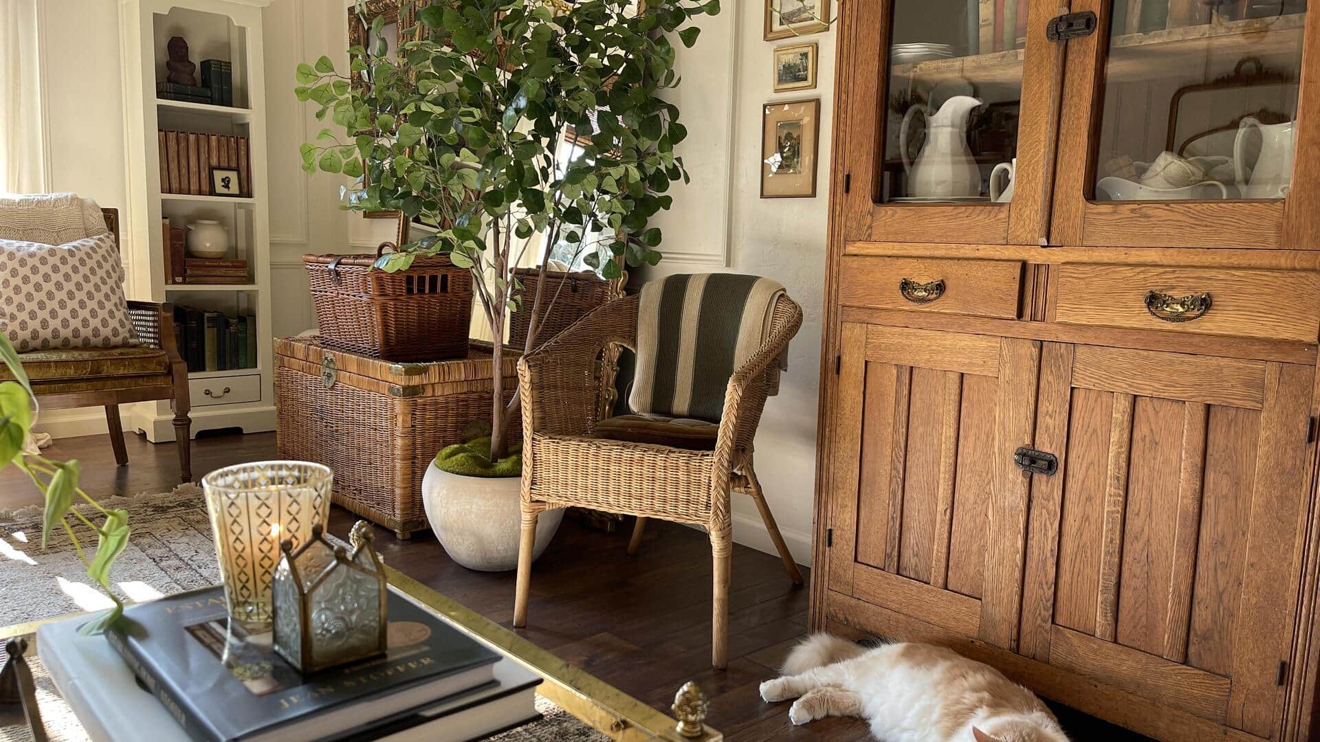 How to use vintage cottage decor to transform your space