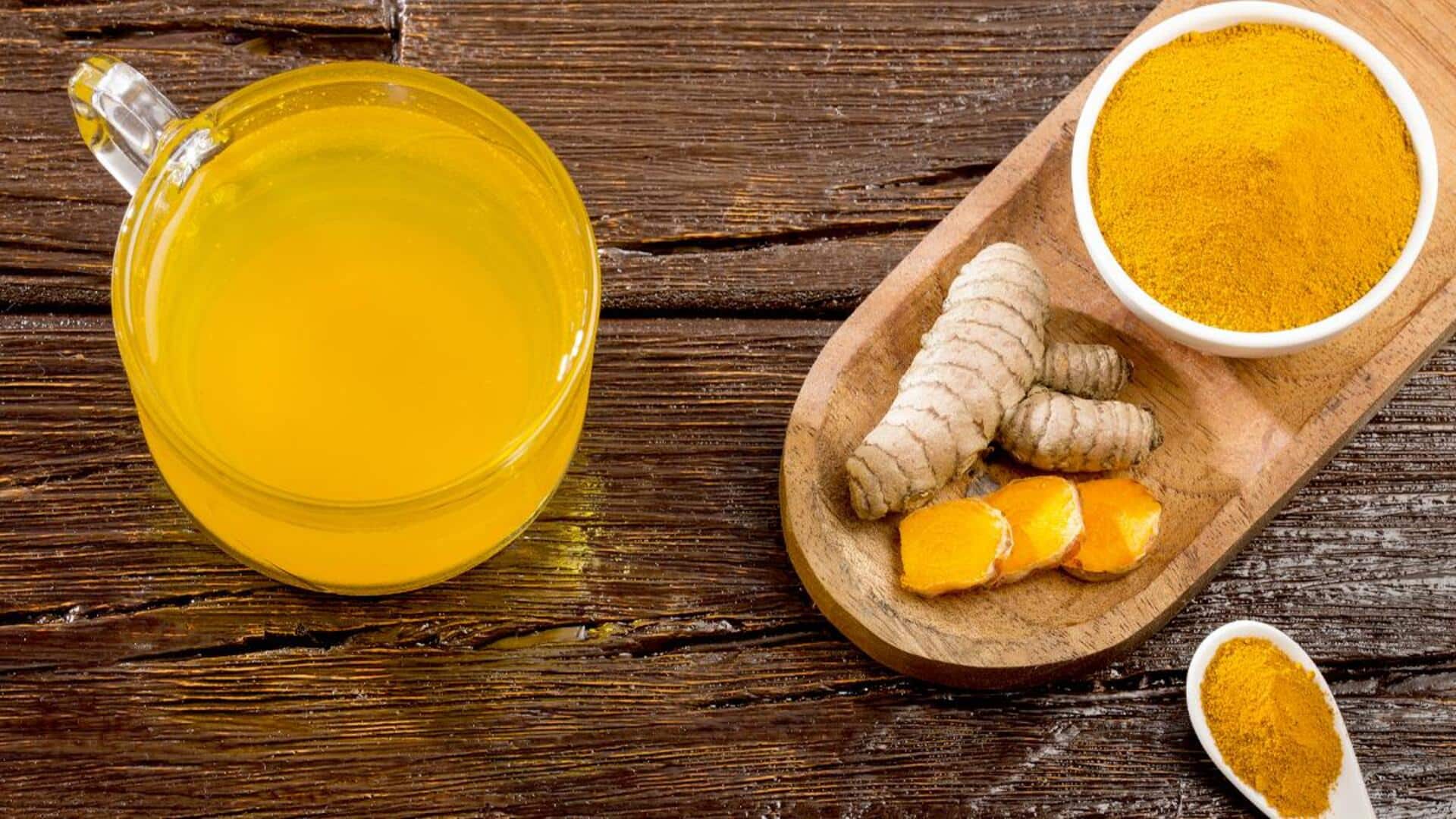 How to use turmeric water gargling to boost immunity