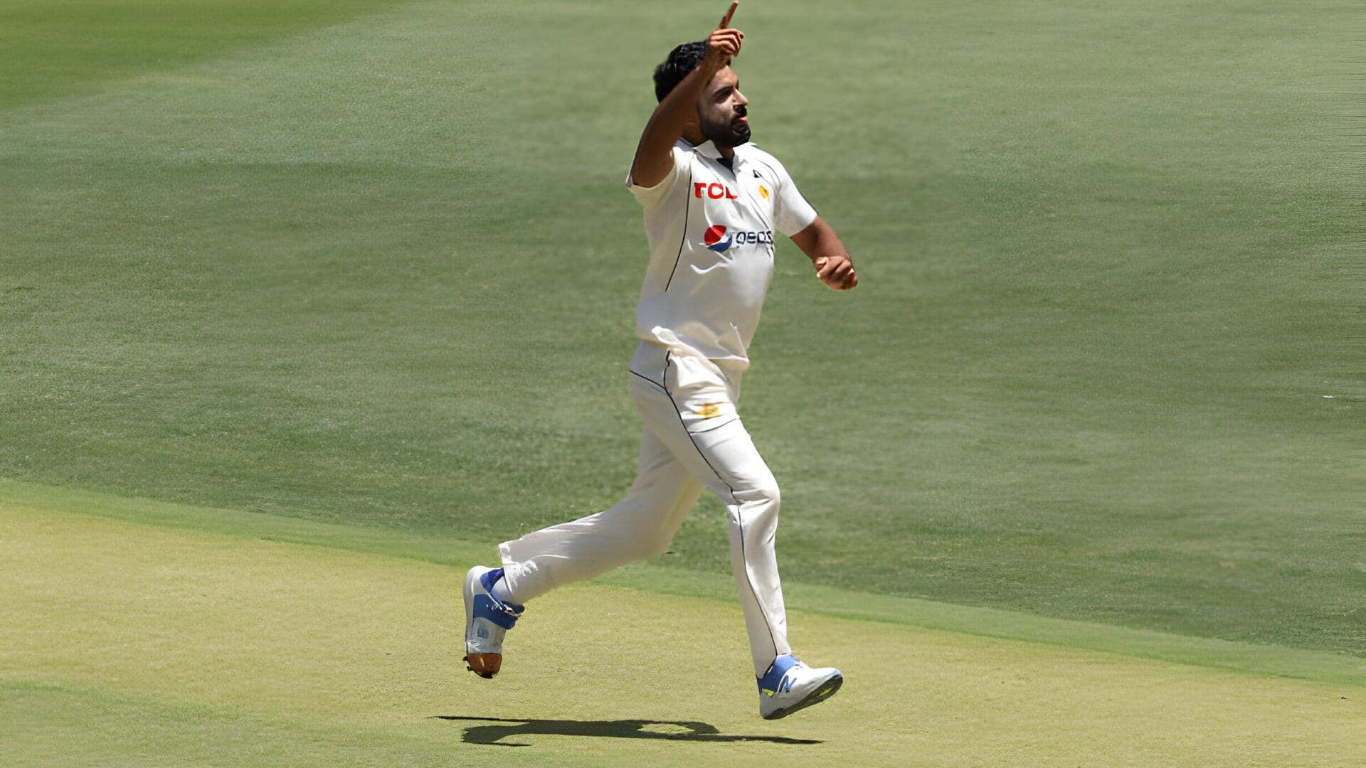 AUS vs PAK: Aamer Jamal claims six-fer on Test debut