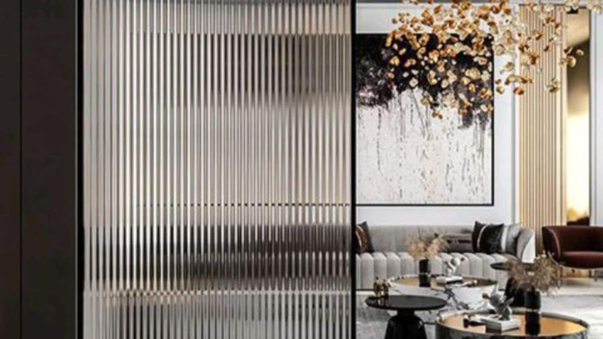 Fluted glass partitions: All about the decor game-changer