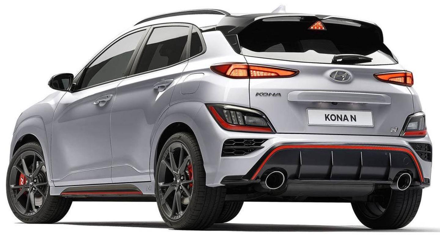 The car rides on 19-inch forged alloy wheels The car rides on 19-inch forged alloy wheels