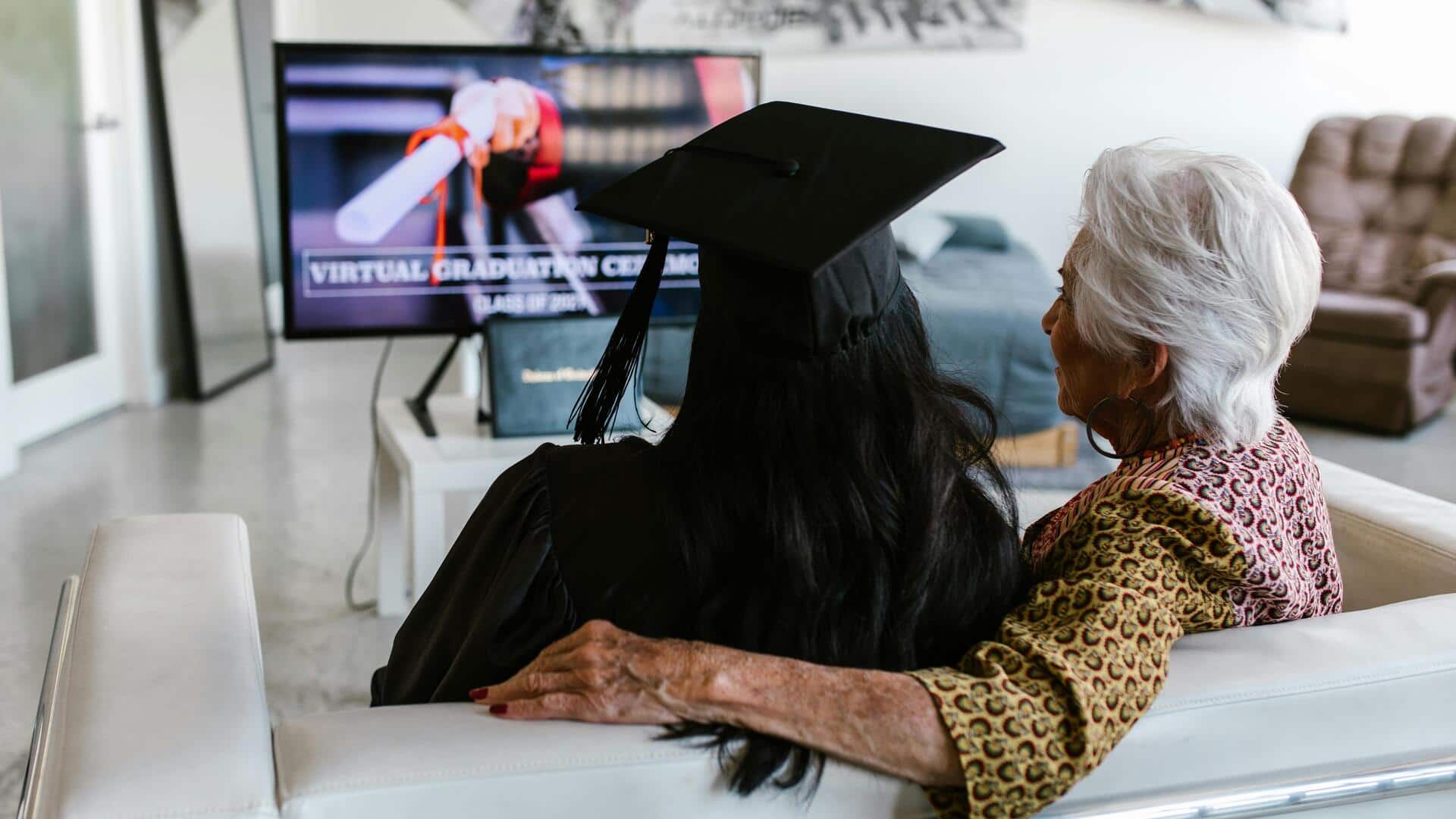 Level up your online networking with these simple hosting hacks