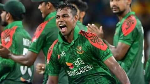 How many Bangladesh bowlers own ODI fifers versus Sri Lanka?