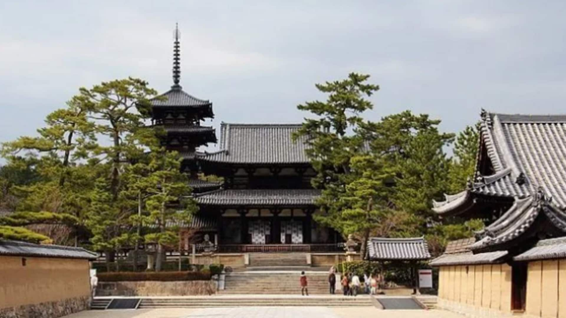 The art of Japanese temple carpentry