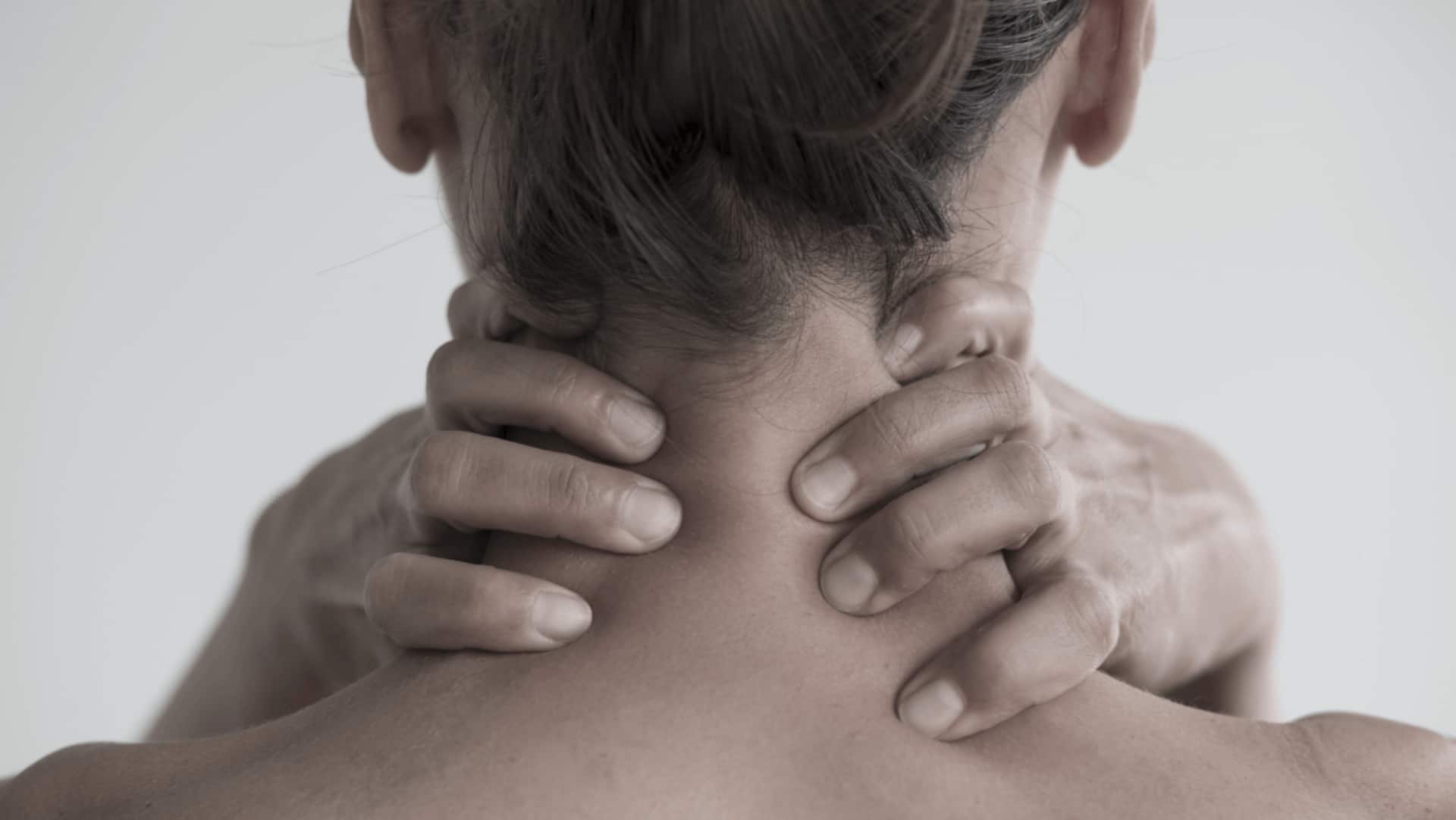 Nutmeg salve: All about this muscle tension remedy