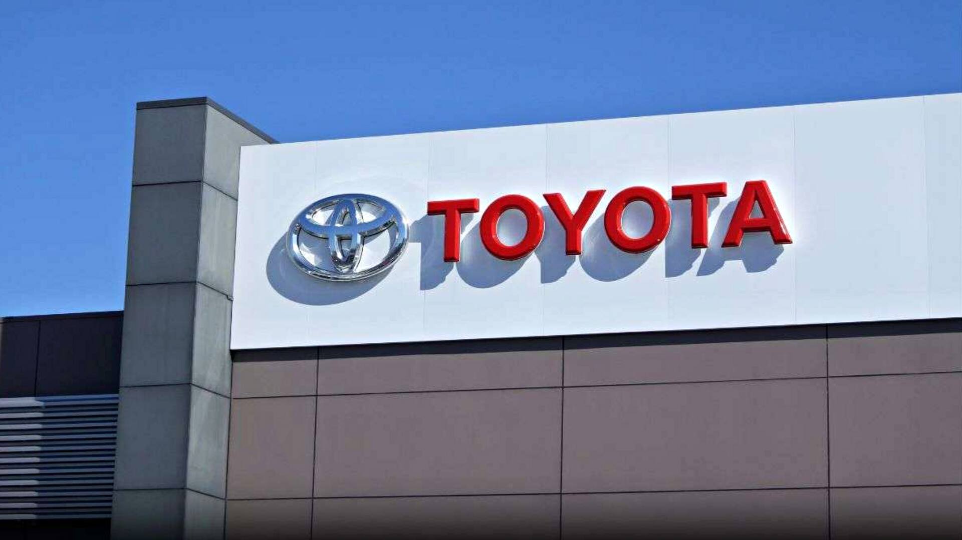 World's leading carmaker sees 21% profit decline amid Trump's tariffs World's leading carmaker sees 21% profit decline amid Trump's tariffs