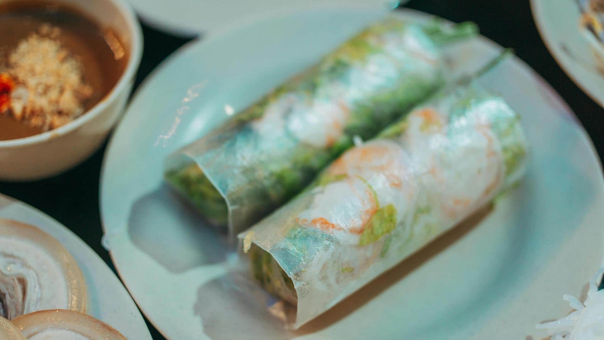 5 must-try Vietnamese street foods