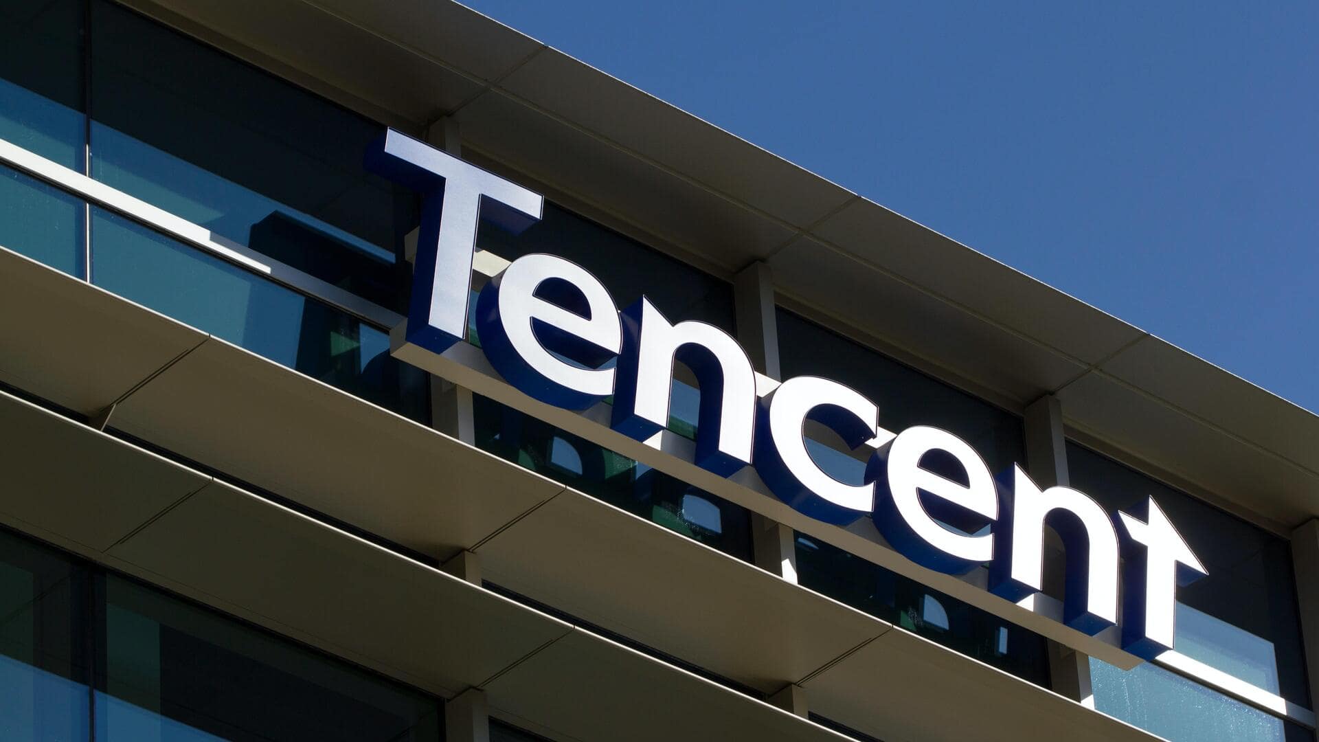 Tencent leases 100,000 AI chips from Oracle in $7B deal
