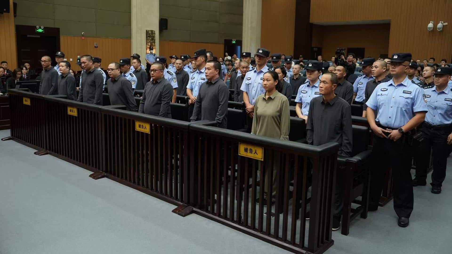 China executes 11 members of notorious Ming family