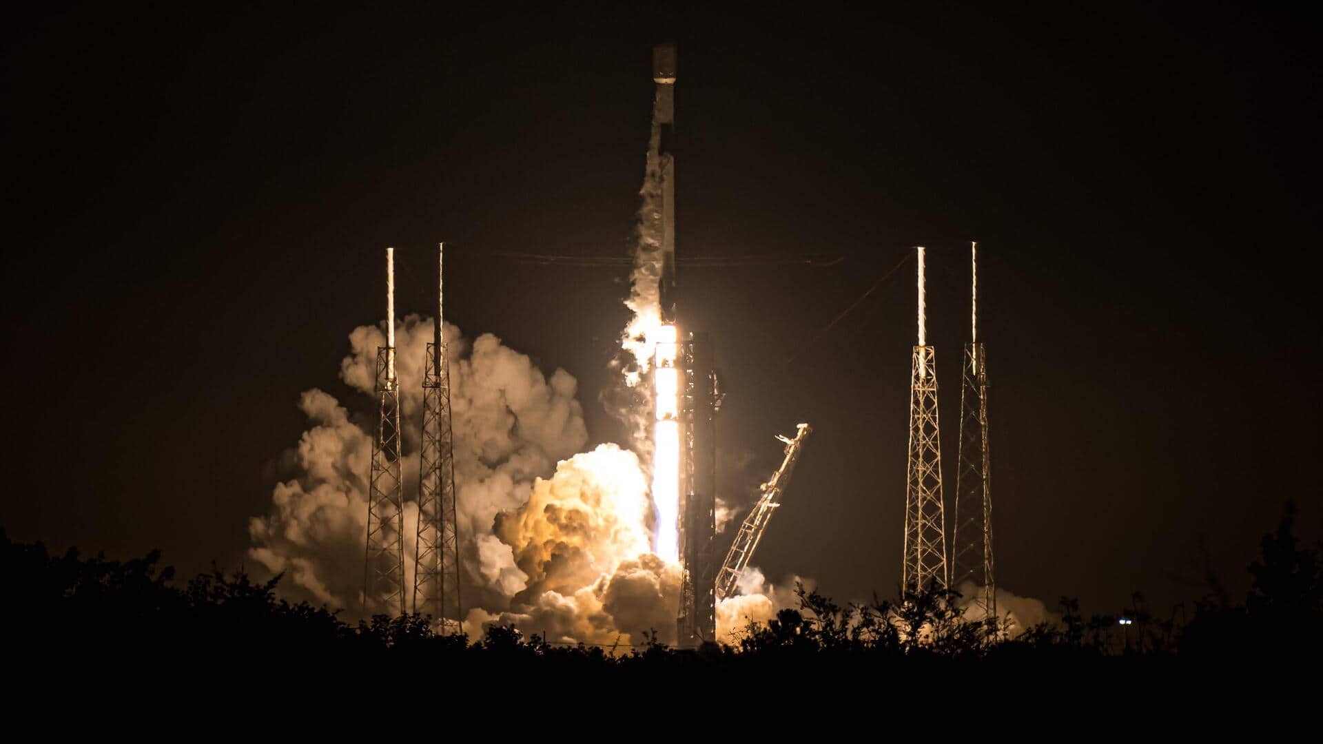 SpaceX launches yet another batch of Starlink satellites from Florida