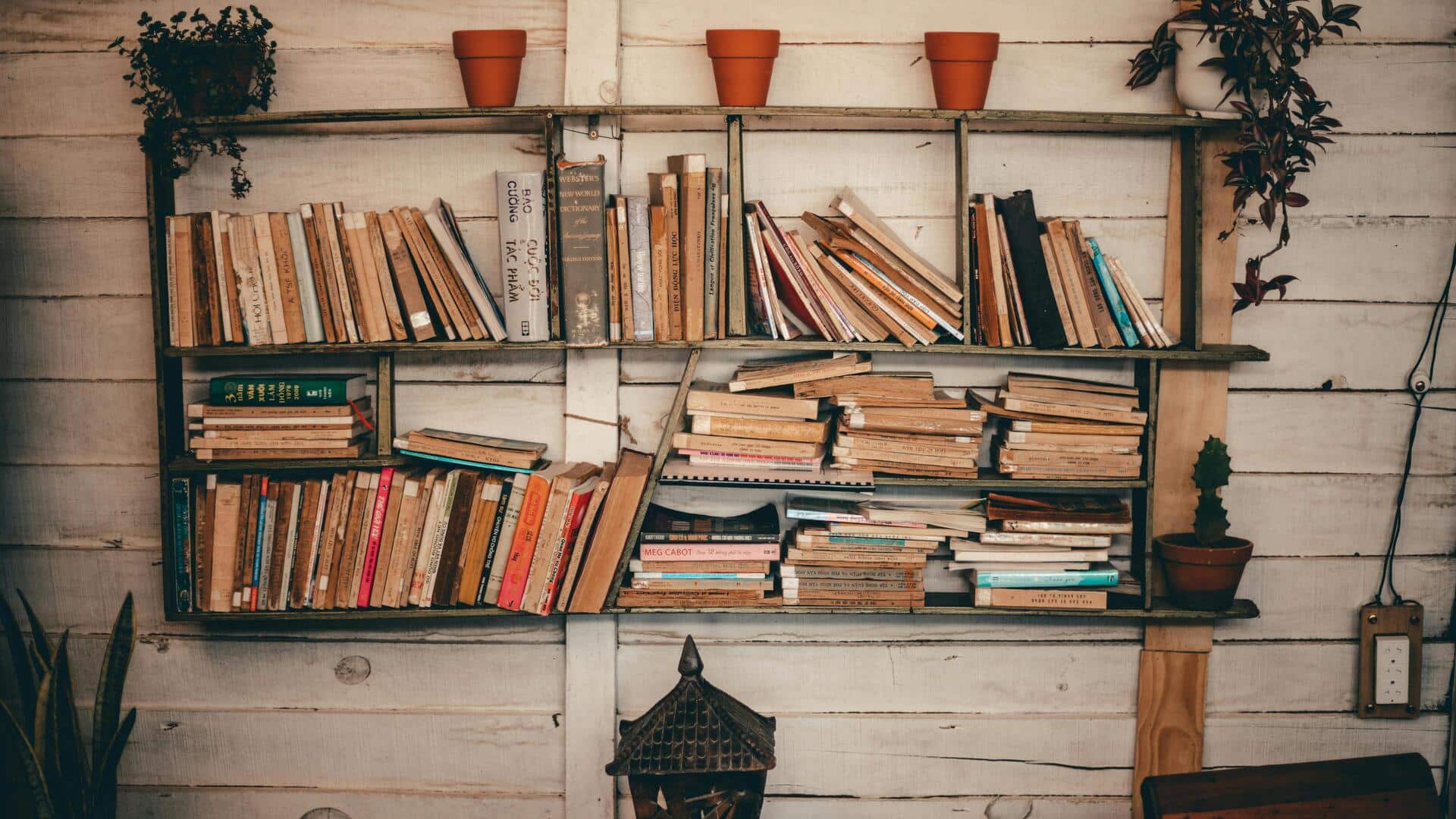 Transform your bookshelf with these simple tricks