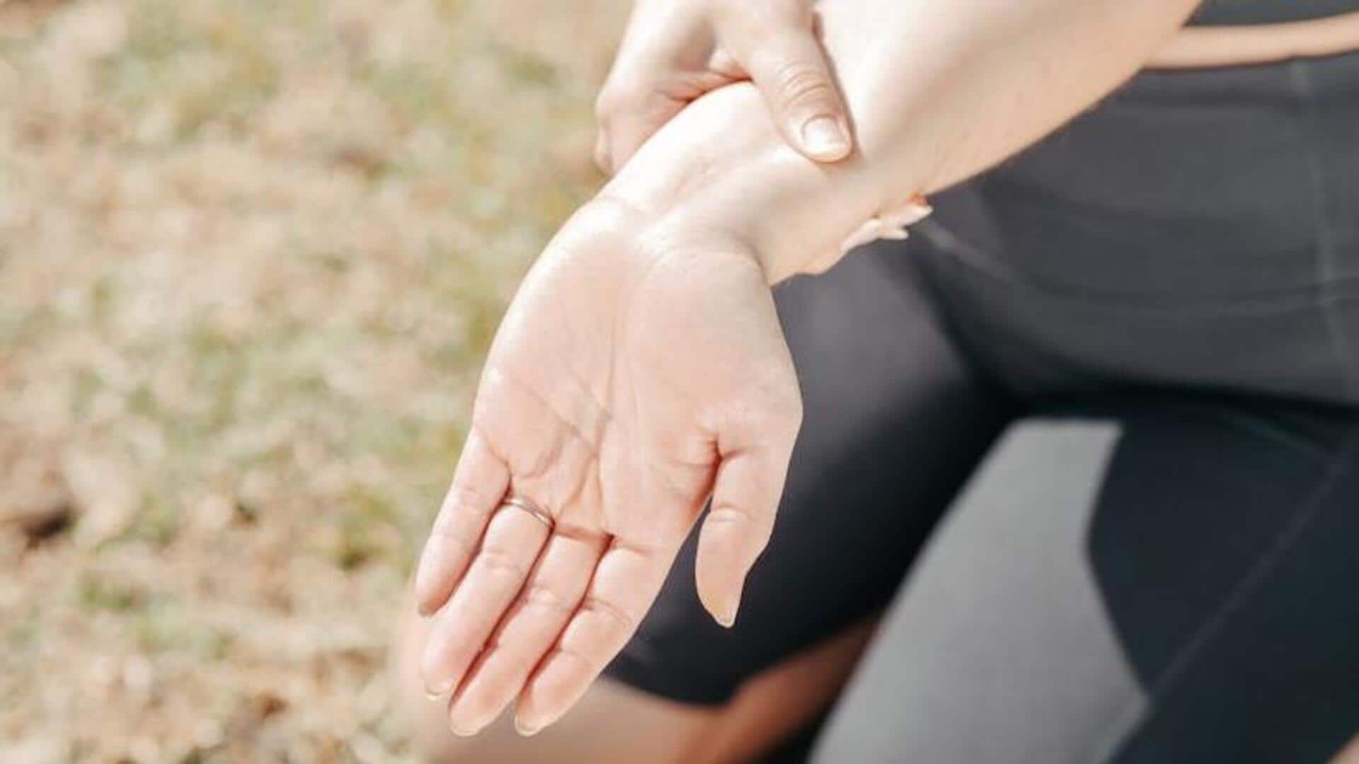 Wrist exercises everyone should do Wrist exercises everyone should do