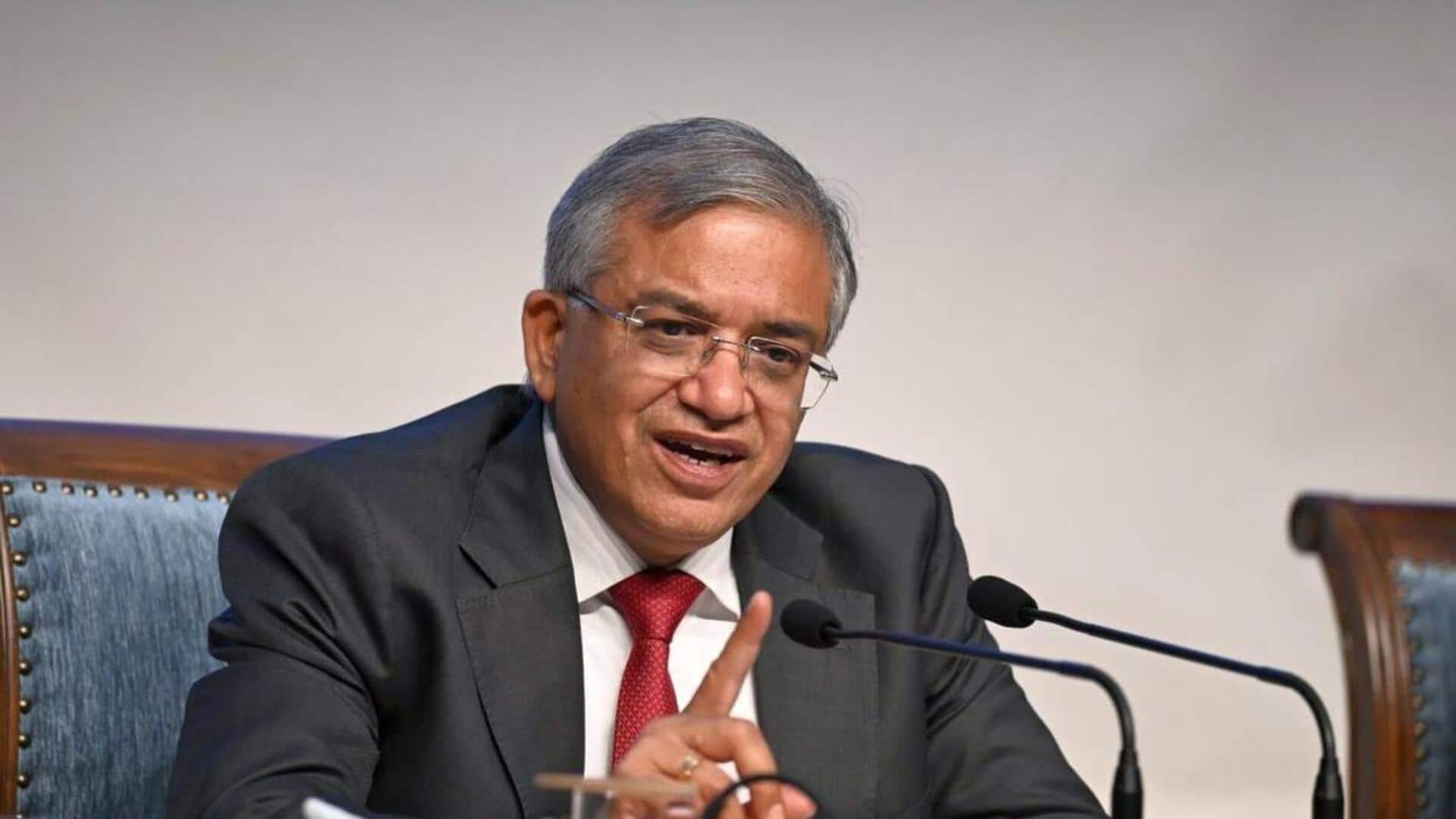 'Chori' allegations insult Constitution: ECI on Gandhi's 'vote theft' claim 'Chori' allegations insult Constitution: ECI on Gandhi's 'vote theft' claim