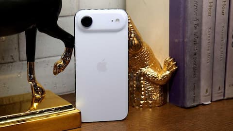 iPhone Air loses nearly half its value within weeks