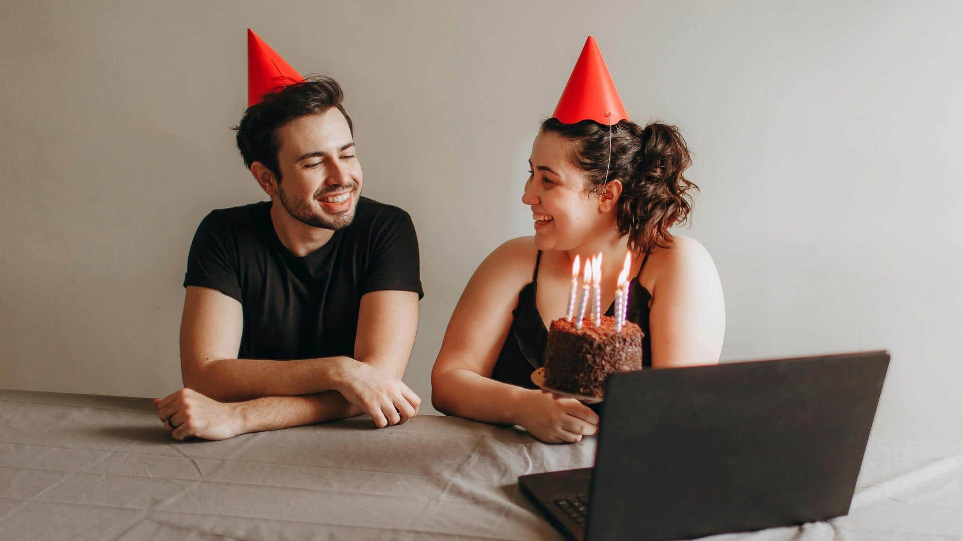 How to plan a fun virtual anniversary party