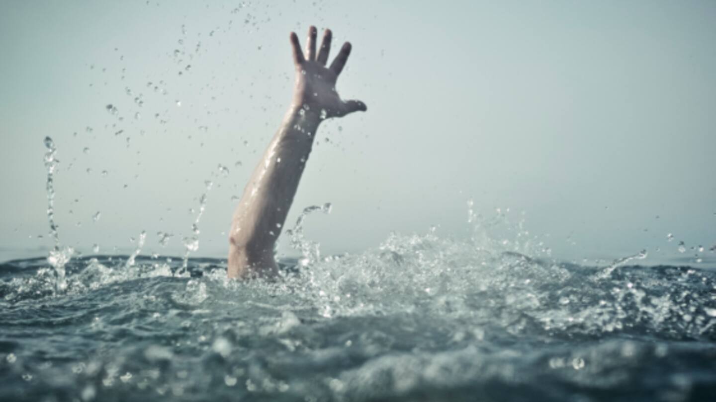 Boat was reportedly unable to sustain the weight of occupants Boat was reportedly unable to sustain the weight of occupants