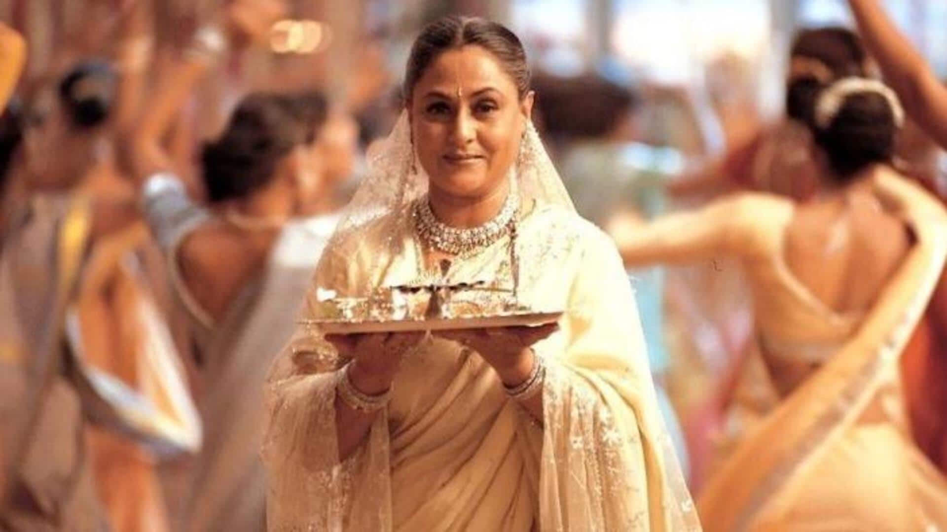 Diwali 2023: Bollywood's iconic scenes representing festival of lights