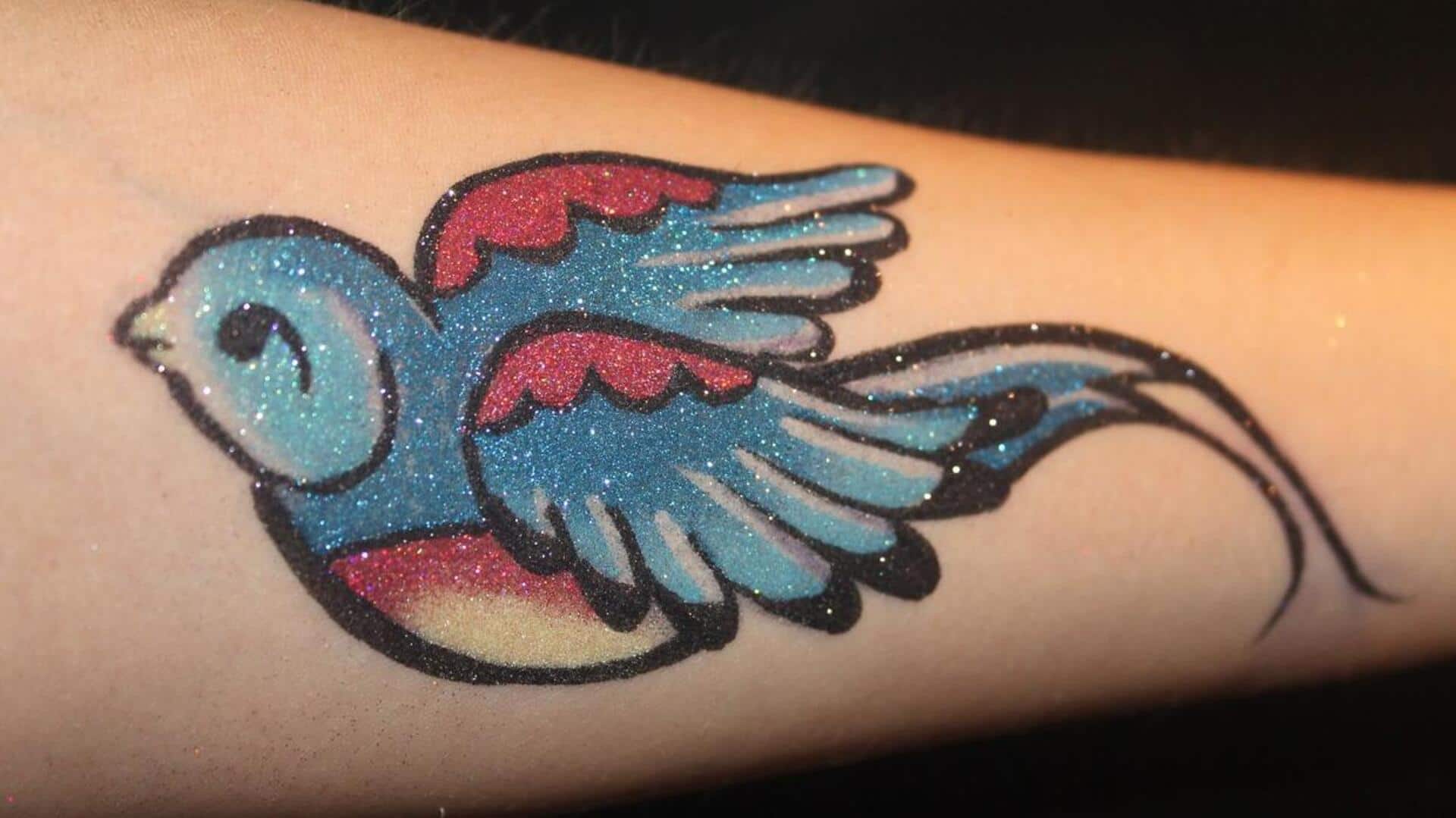 Glitter tattoos: Adding sparkle to your style