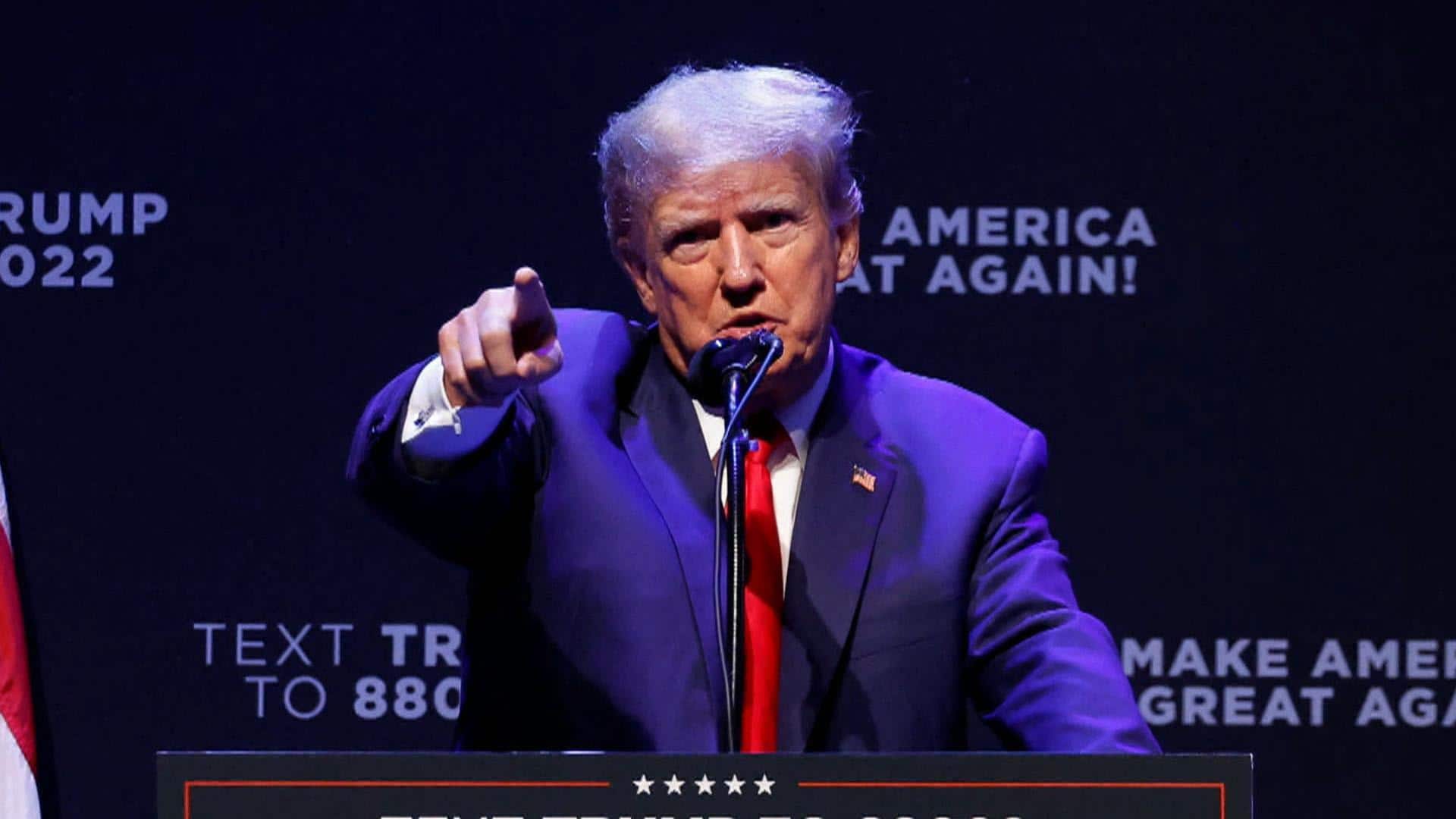 'Sad day for journalism': Anchor questions Trump-Paramount $16M settlement