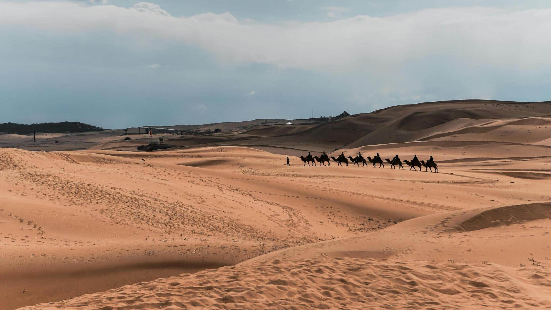 Mongolia's stunning dunes you need to explore once