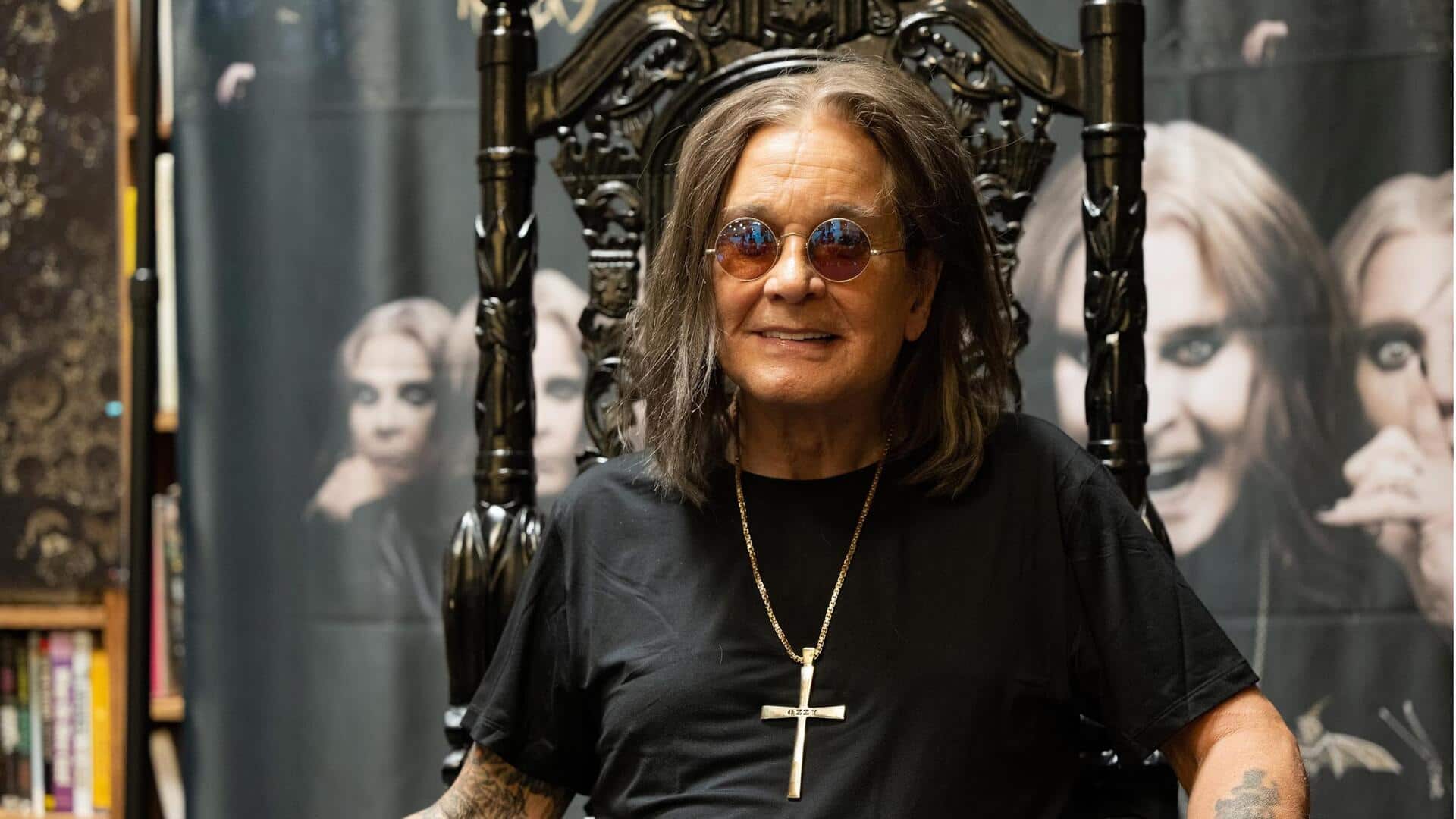 Ozzy Osbourne's family attends his funeral procession in Birmingham Ozzy Osbourne's family attends his funeral procession in Birmingham
