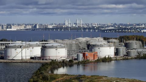 US senators propose 100% tariffs on India over Russian oil