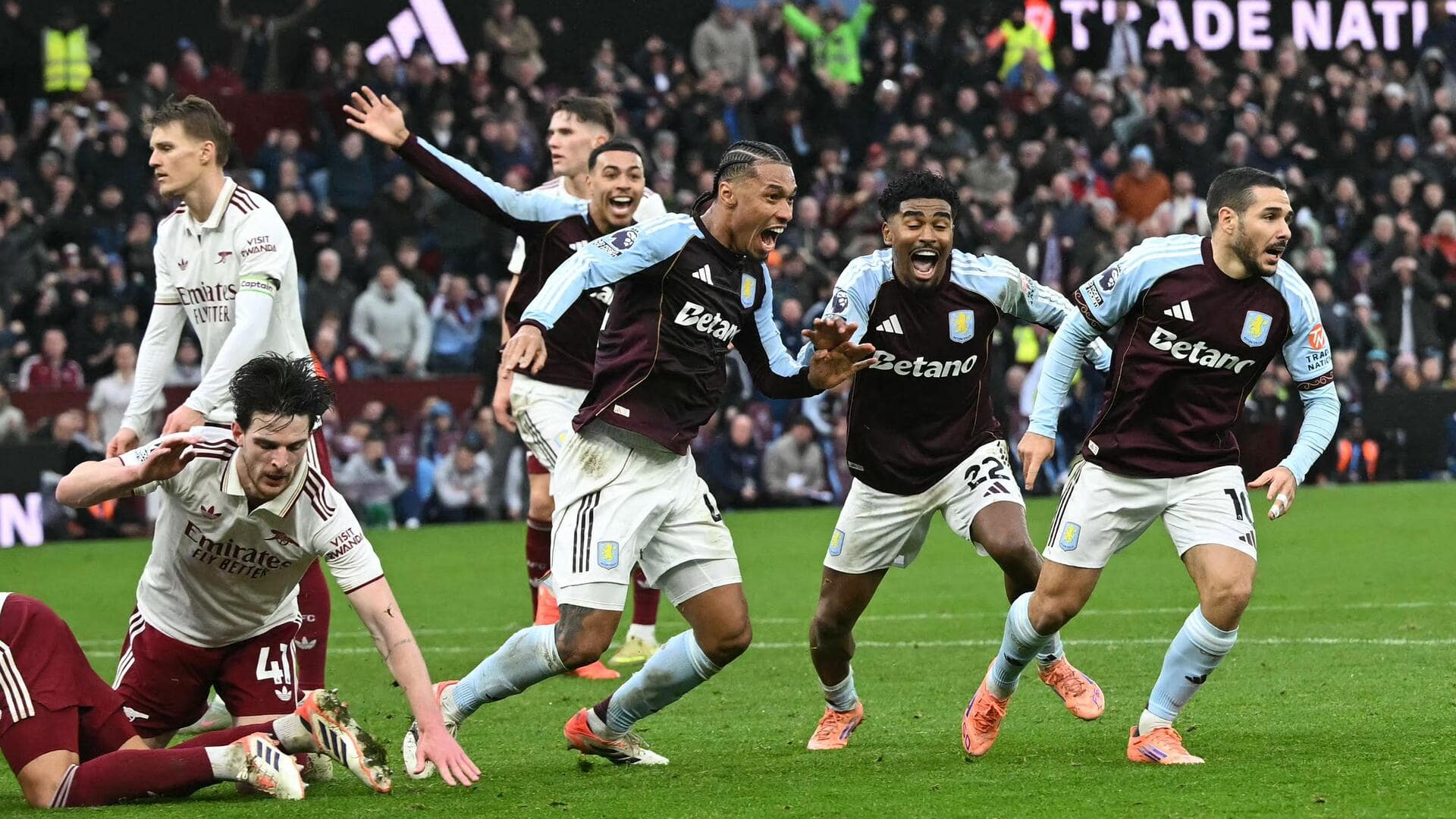 Aston Villa stun Arsenal, close gap in title race: Stats