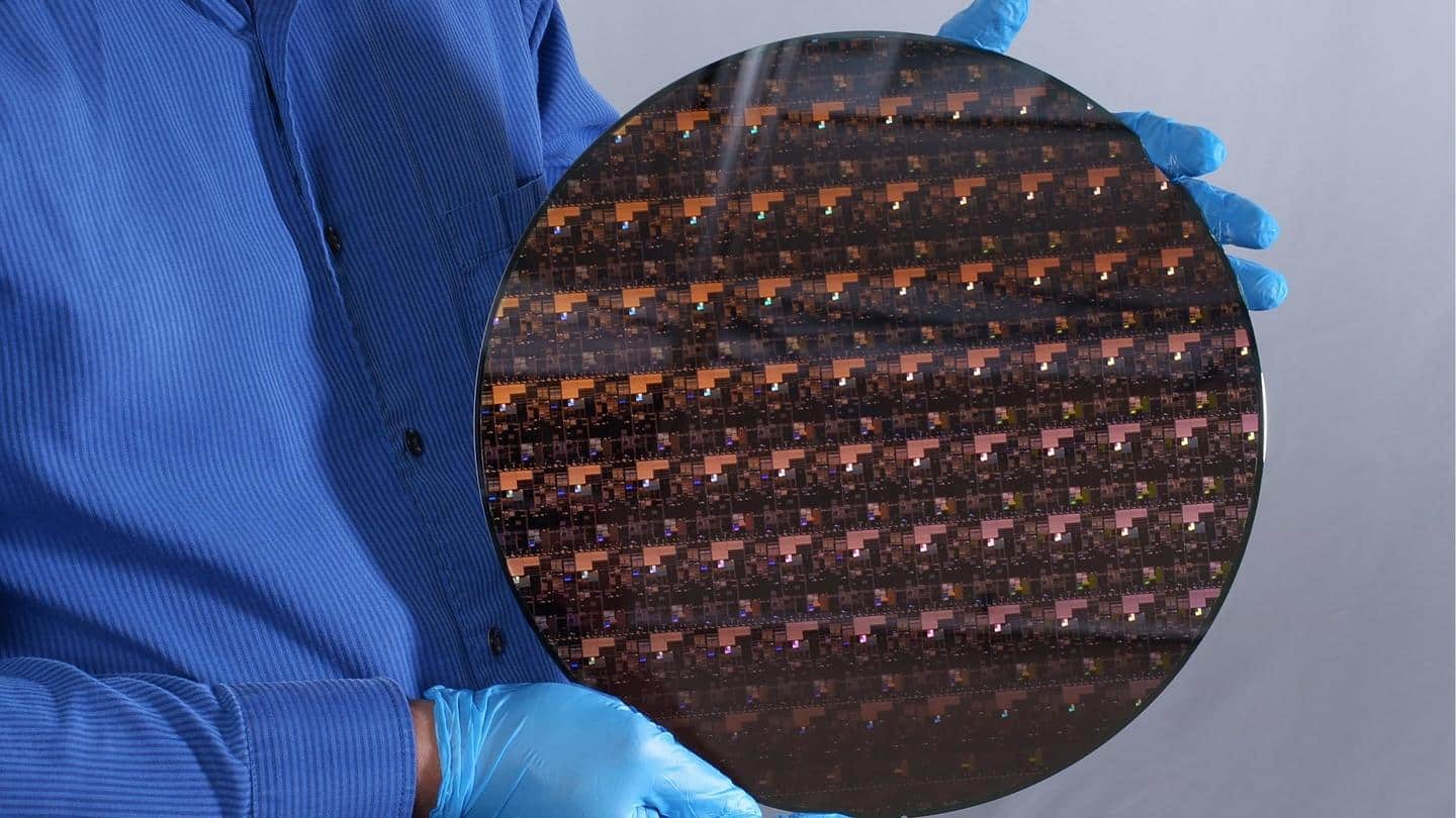 IBM unveils industry's first 2nm chip technology