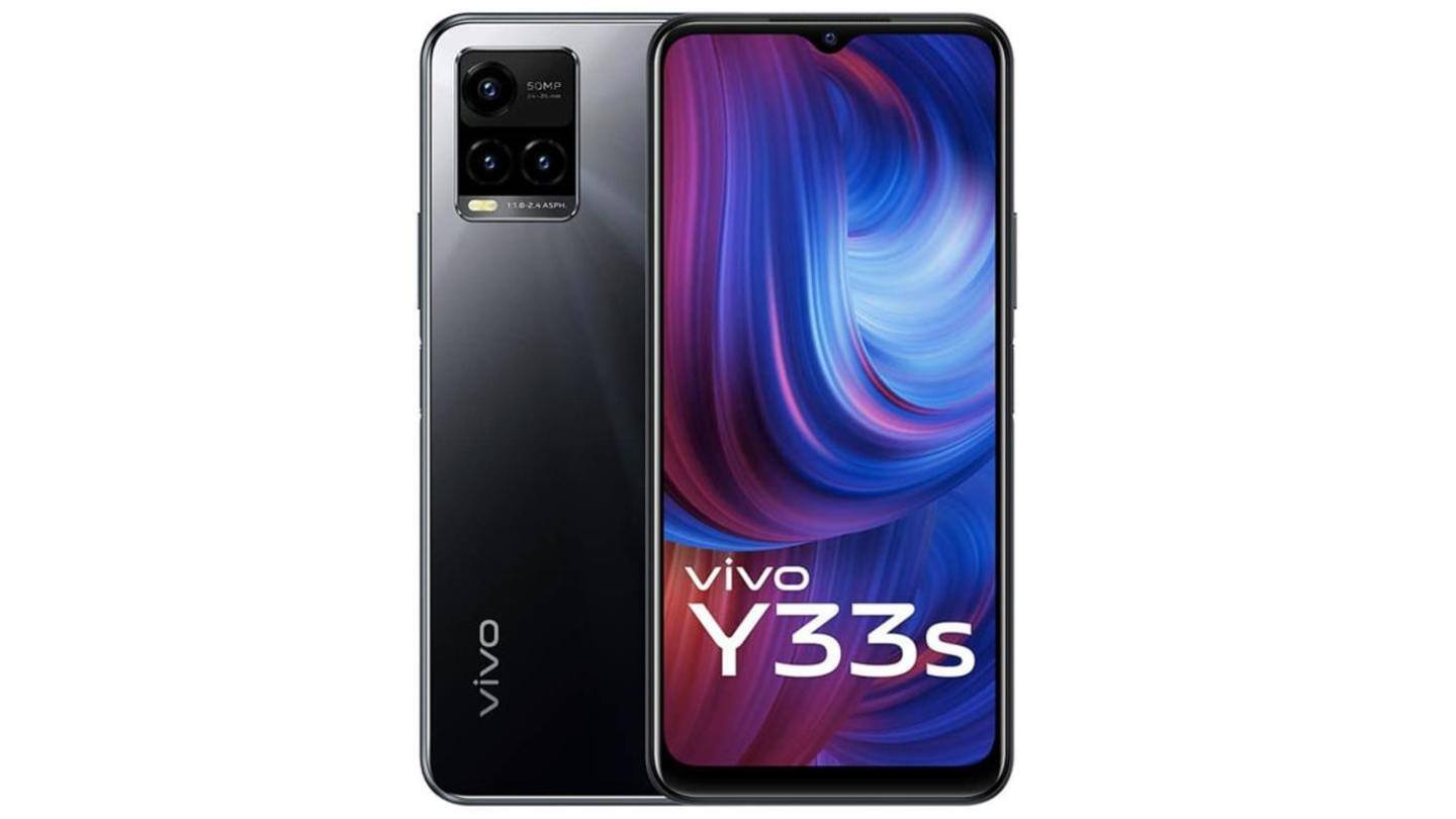 The phone has a Full-HD+ LCD panel The phone has a Full-HD+ LCD panel