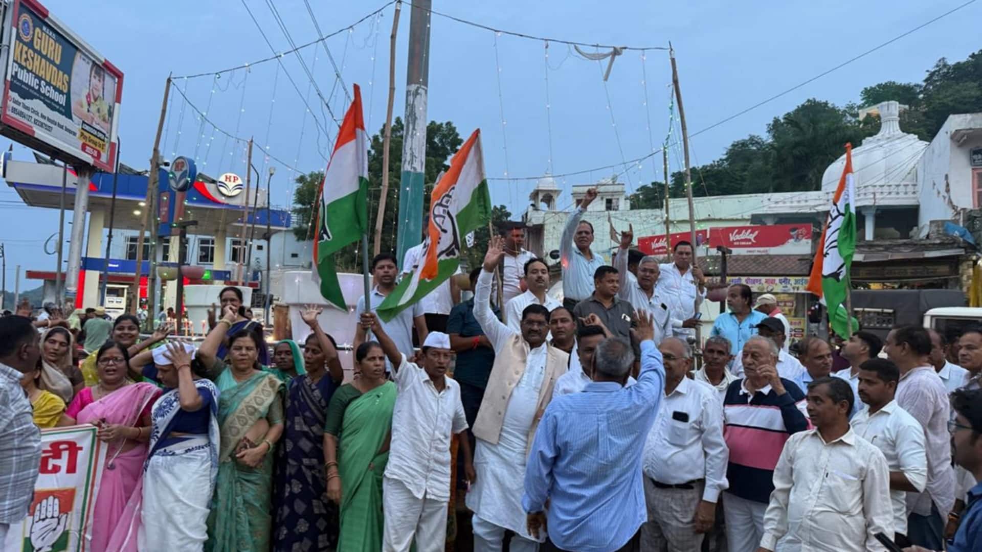 'Sonia Gandhi must say sorry...': BJP on Congress workers' slogans