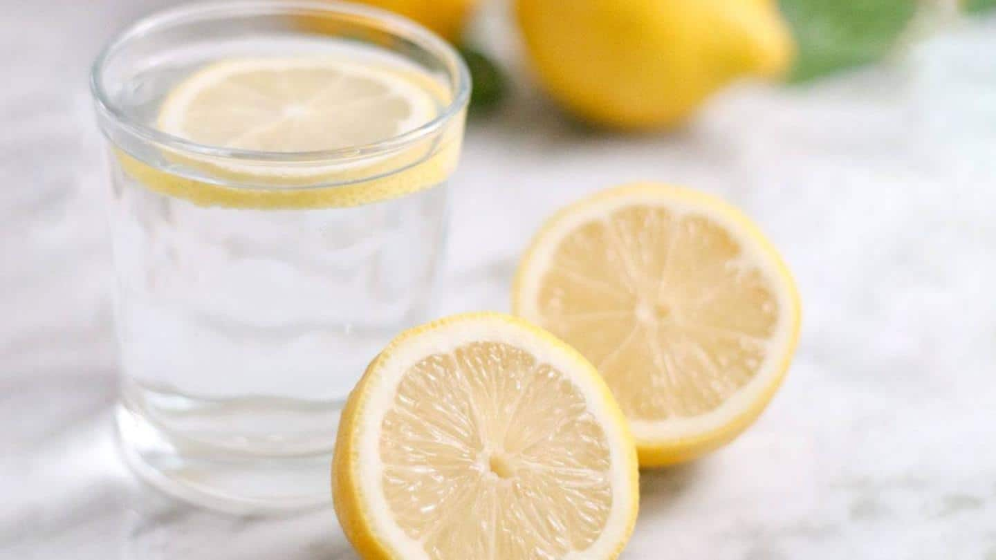 #HealthBytes: Reasons to start your day with lemon water