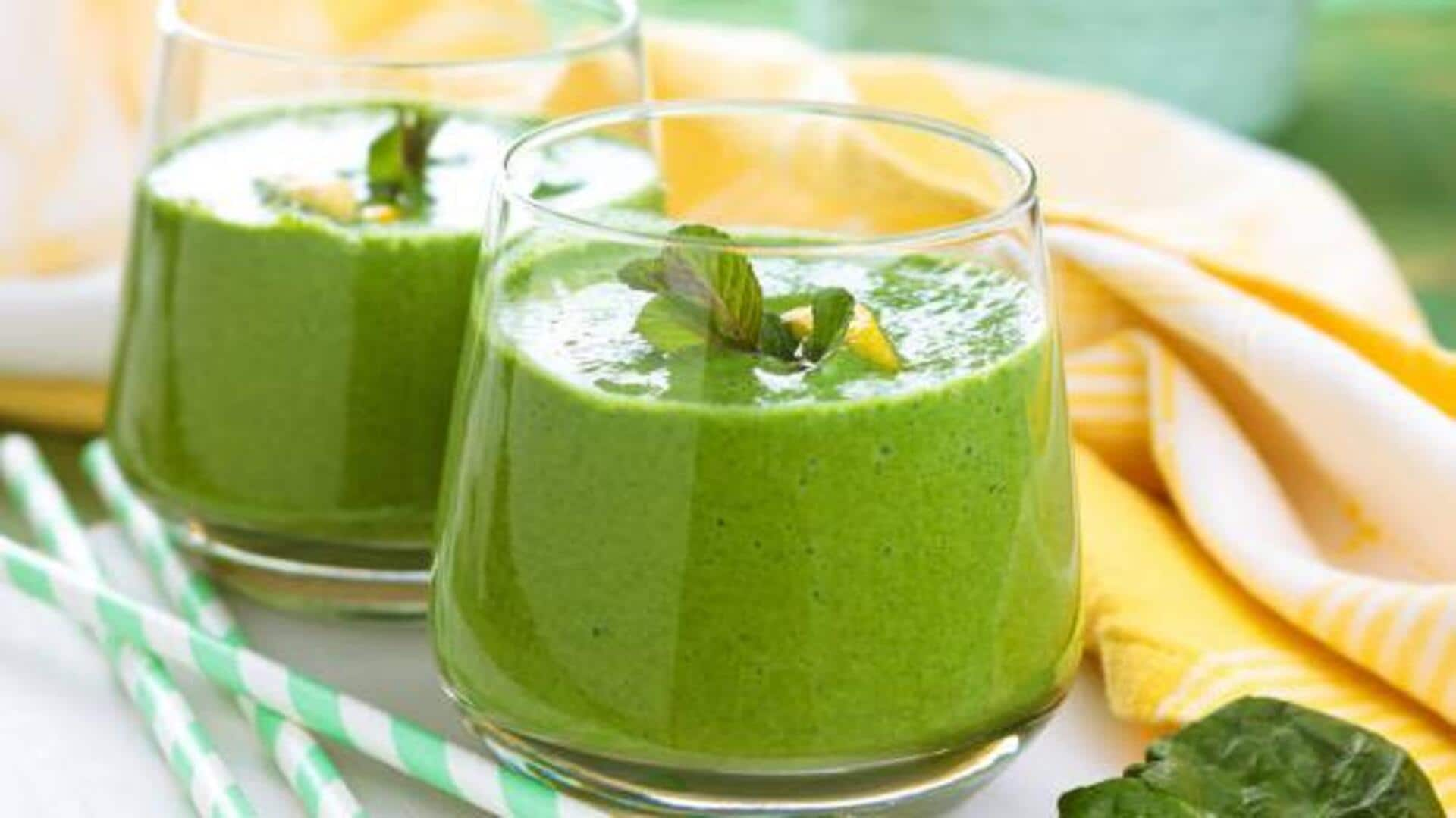 Elevating smoothie flavors with mint oil