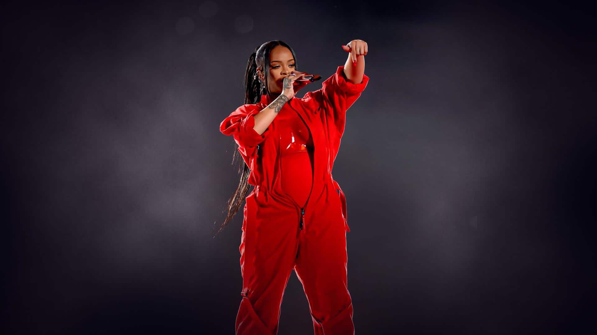 Popstar Rihanna confirms pregnancy during Super Bowl Halftime Show!
