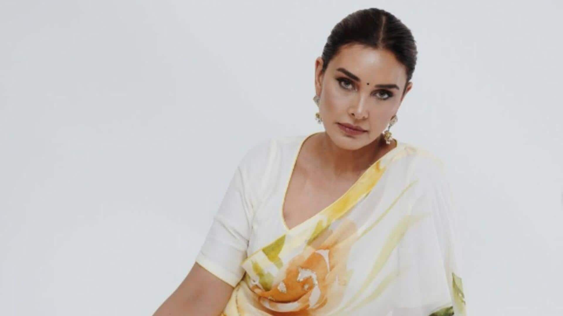 Lisa Ray slams airline for denying 92-year-old father's medical waiver 