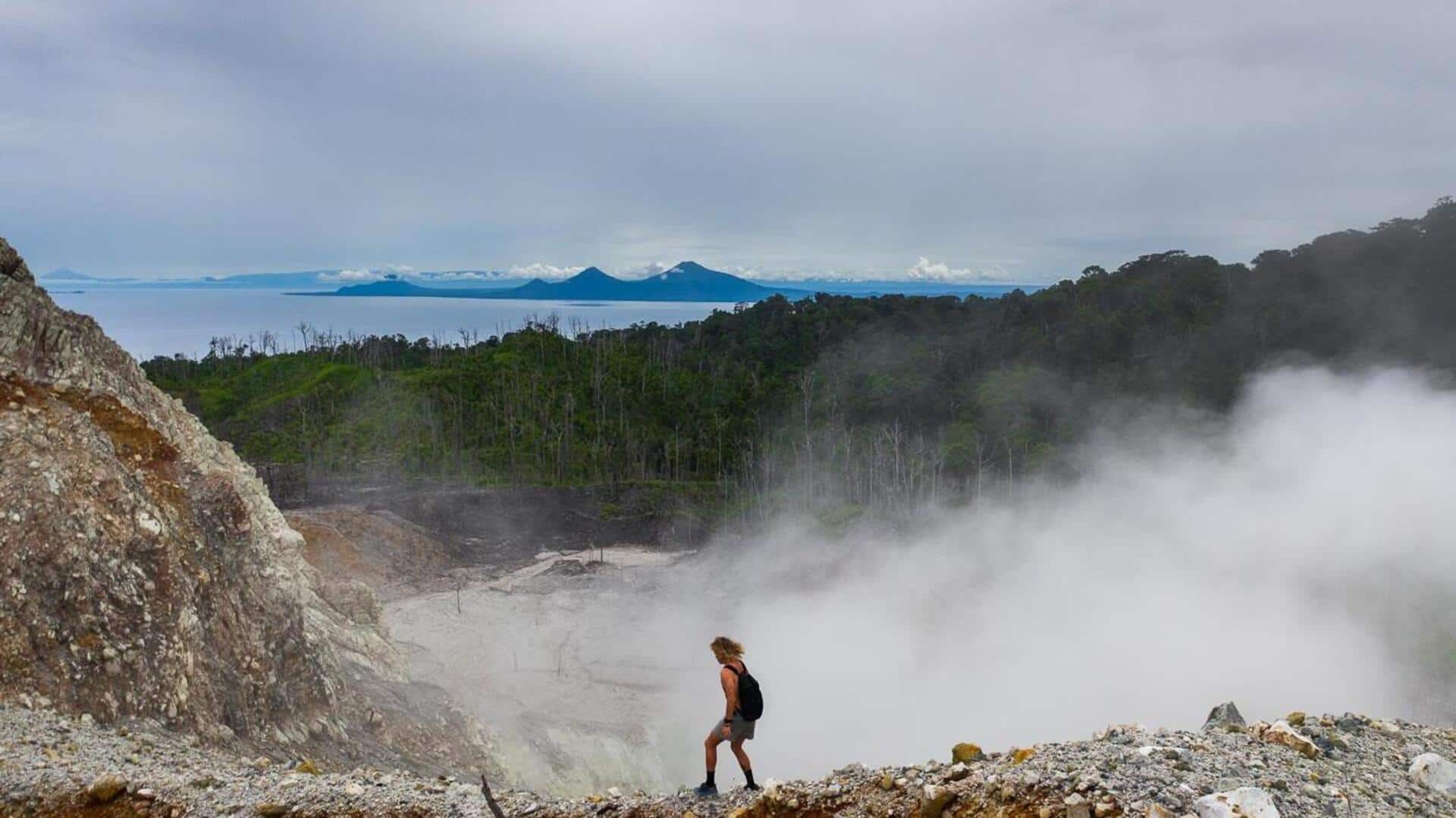 Why hikers love Papua New Guinea's volcanic mountains