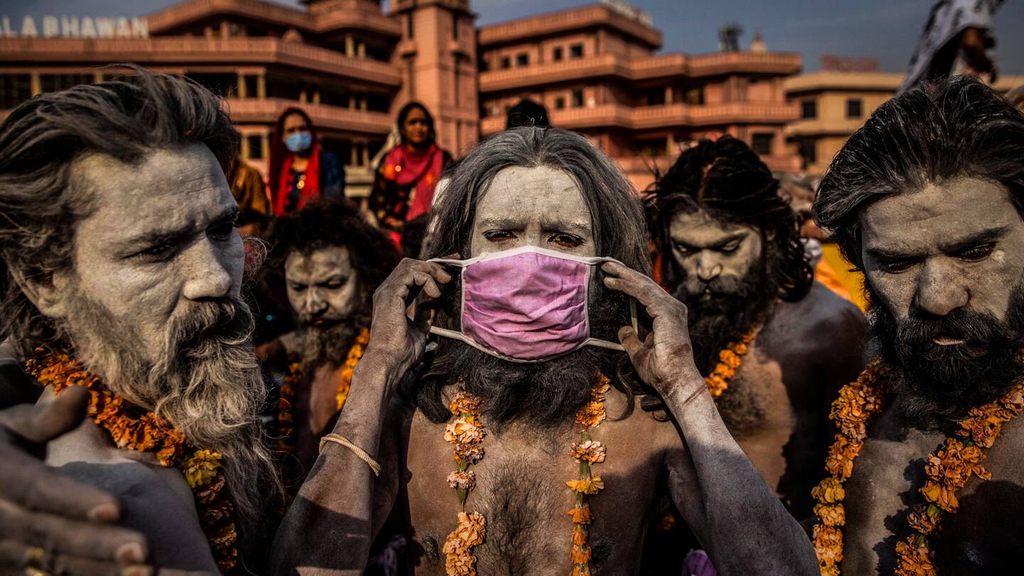 Kumbh Mela saw widespread violation of COVID-19 norms Kumbh Mela saw widespread violation of COVID-19 norms