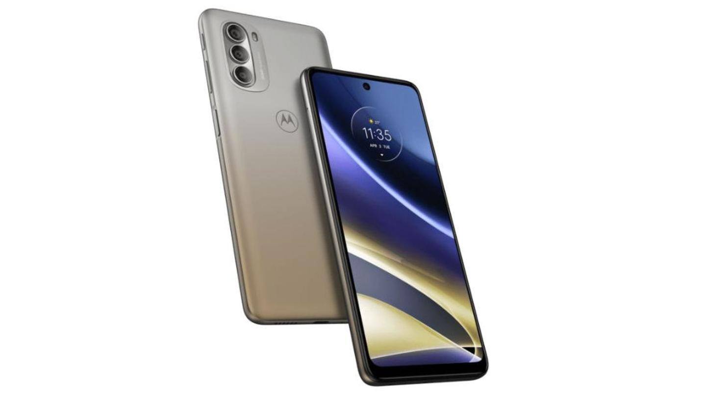 The phone has a Full-HD+ LCD display The phone has a Full-HD+ LCD display