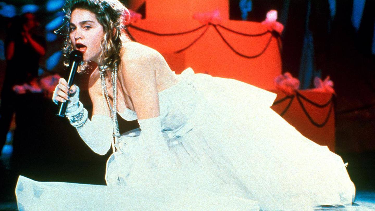 When she subverted the image of wedding dresses When she subverted the image of wedding dresses