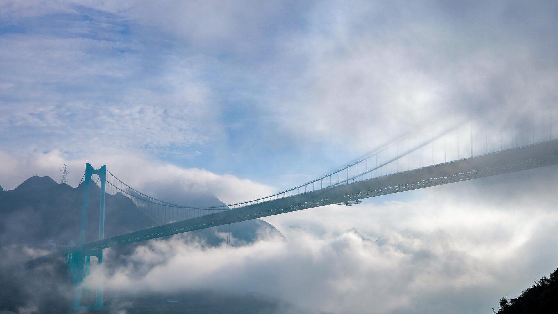 China opens world's tallest bridge, 2× height of Eiffel Tower  