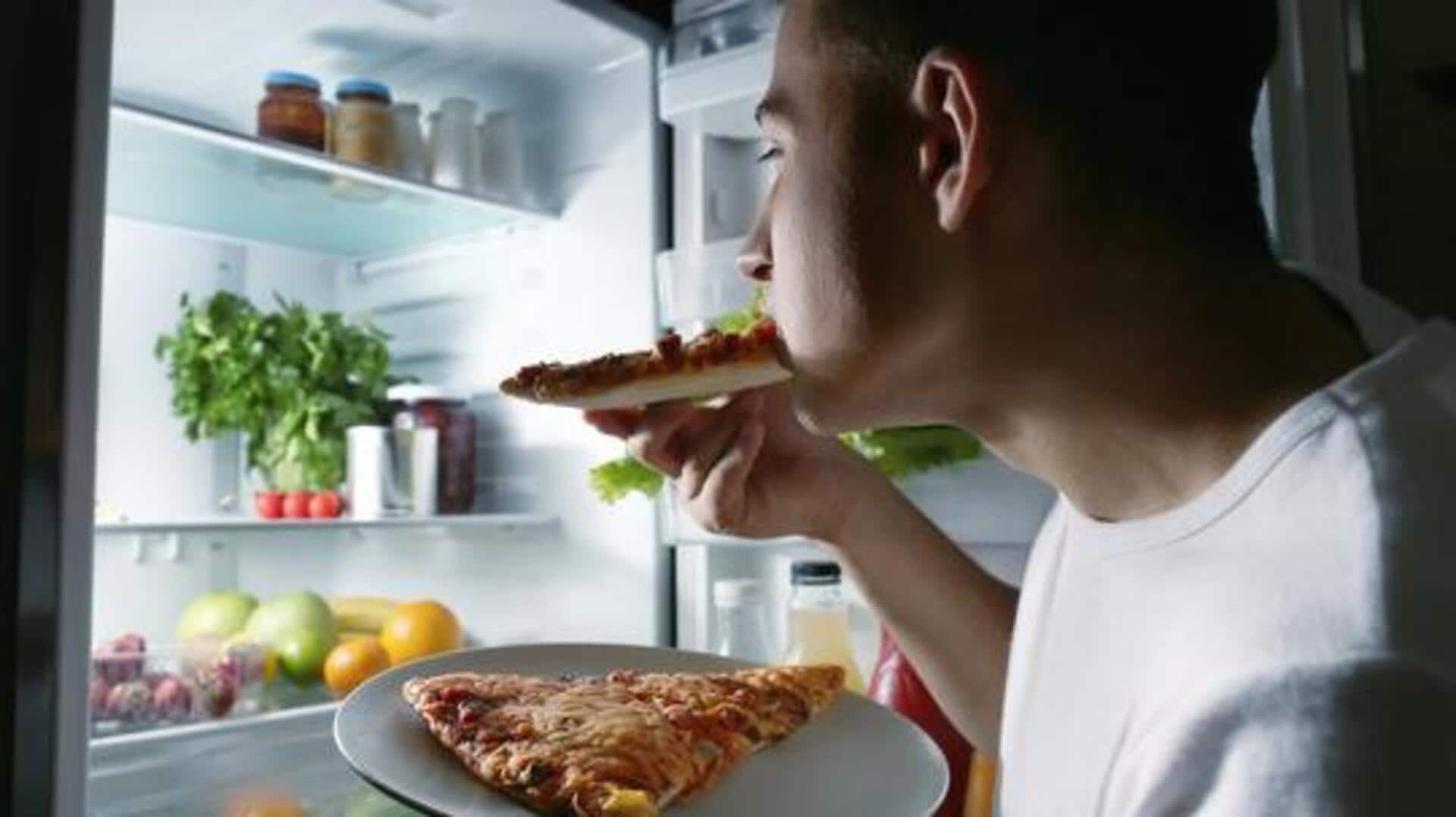 How to stop late-night snacking 