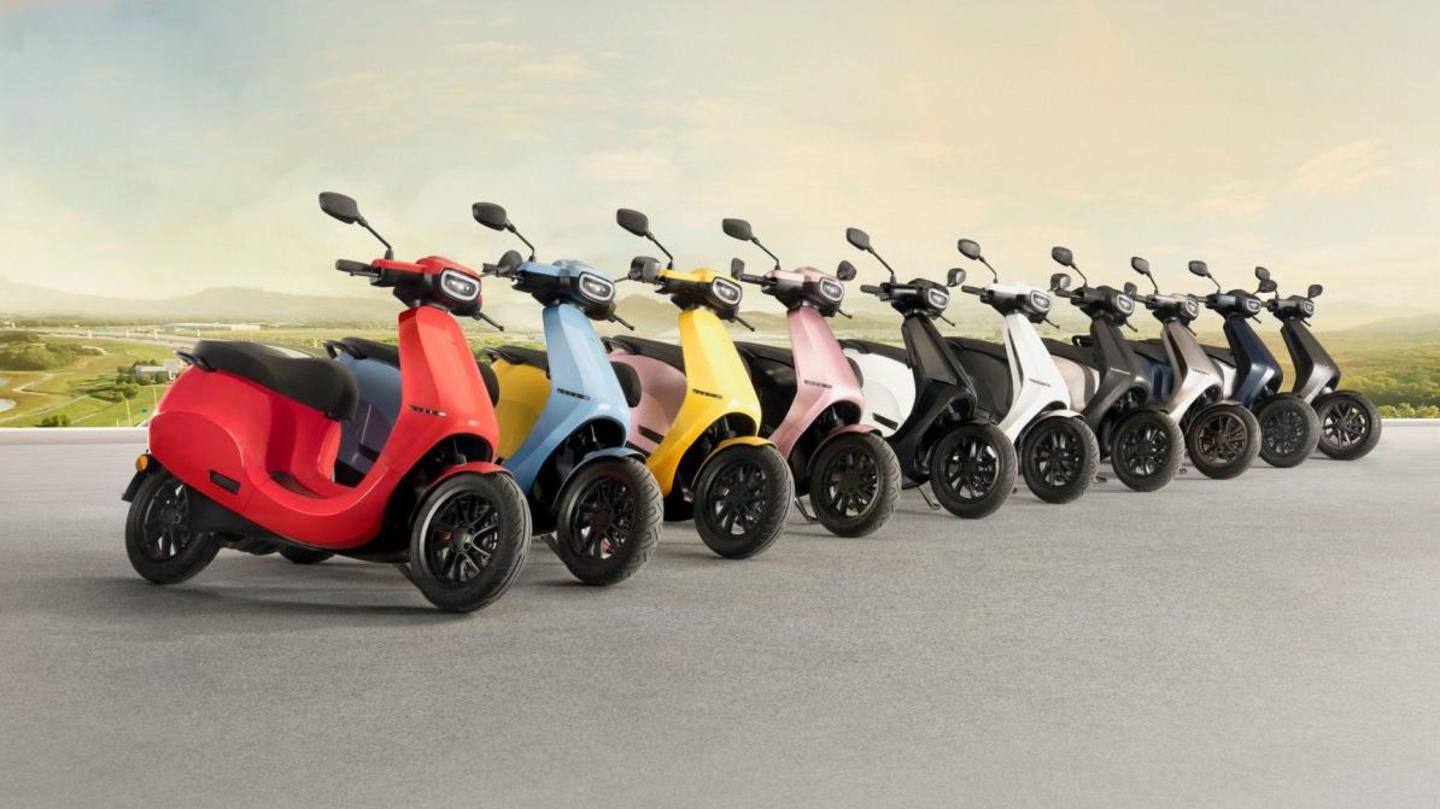 The scooter is available in 10 color options The scooter is available in 10 color options