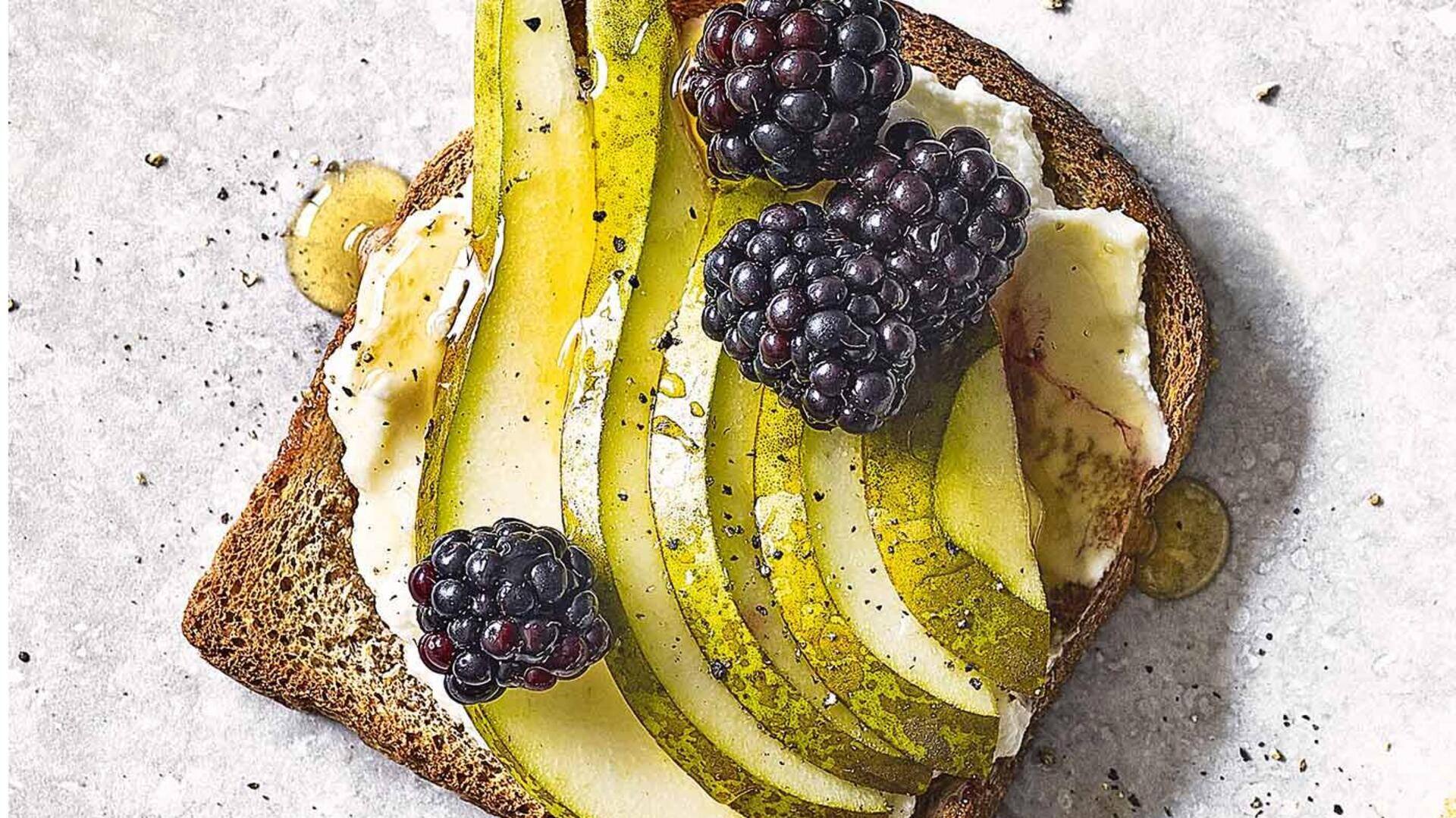 5-minute breakfasts: Pear ricotta toast