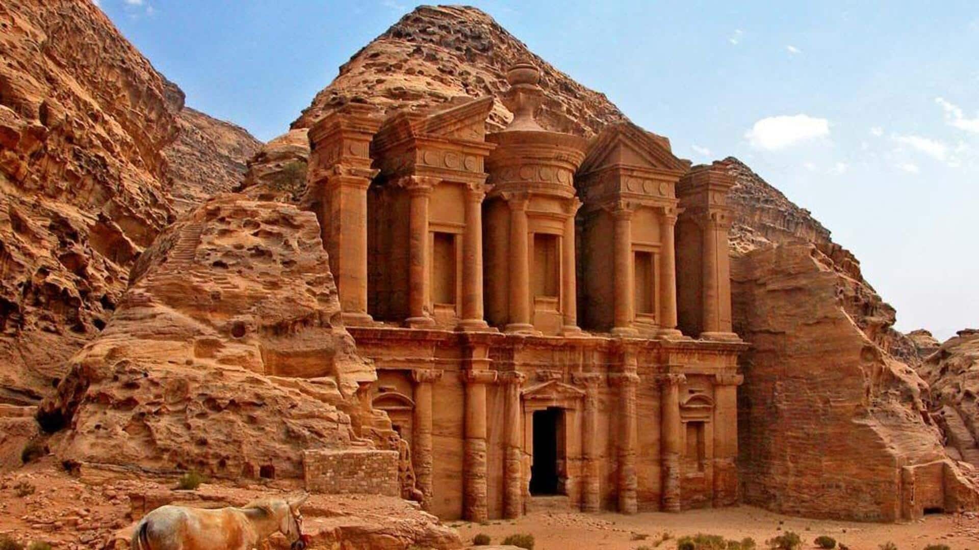 Discover the secrets of Petra, Jordan for an unforgettable trip