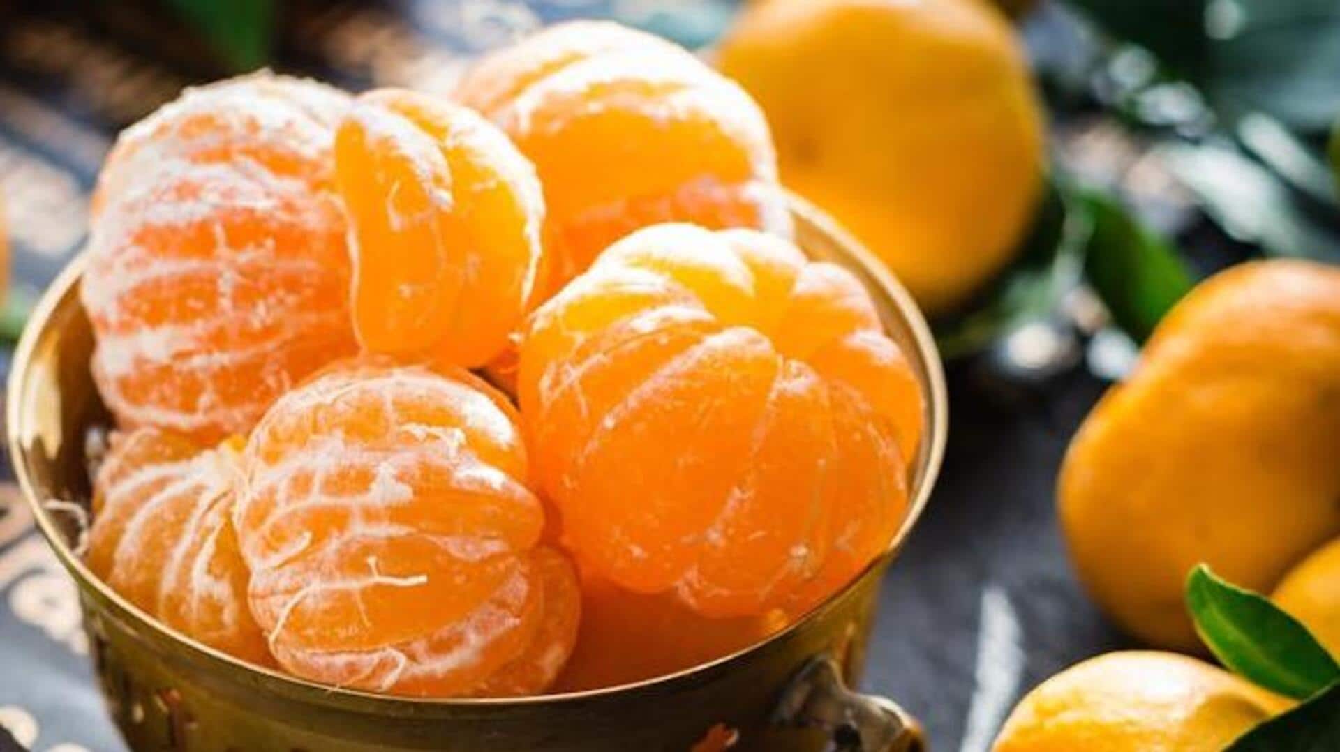 Oranges v/s strawberries: Which has more vitamin C? Oranges v/s strawberries: Which has more vitamin C?