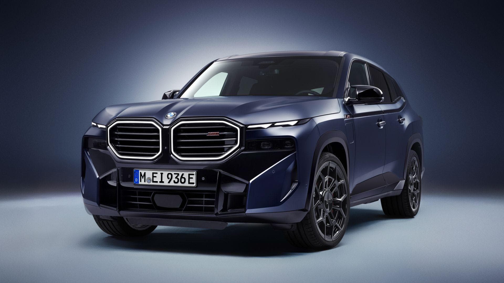 BMW updates its most powerful car, the XM Label BMW updates its most powerful car, the XM Label