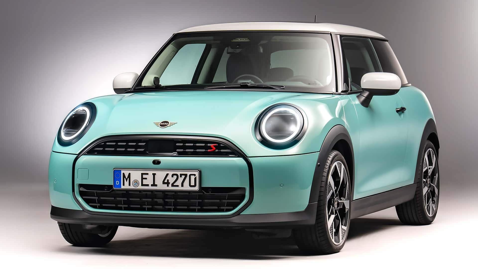 2025 MINI Cooper arrives with petrol engines, tech upgrades